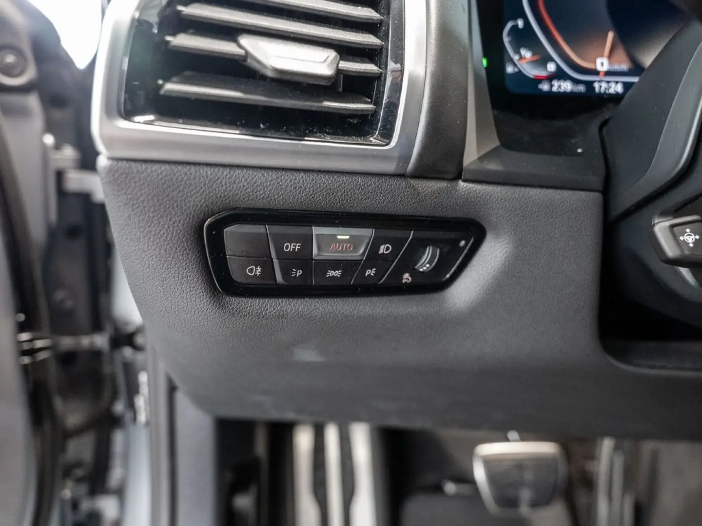 850i Gran Coupe xDrive FACEL. LED 360° HUD PANO