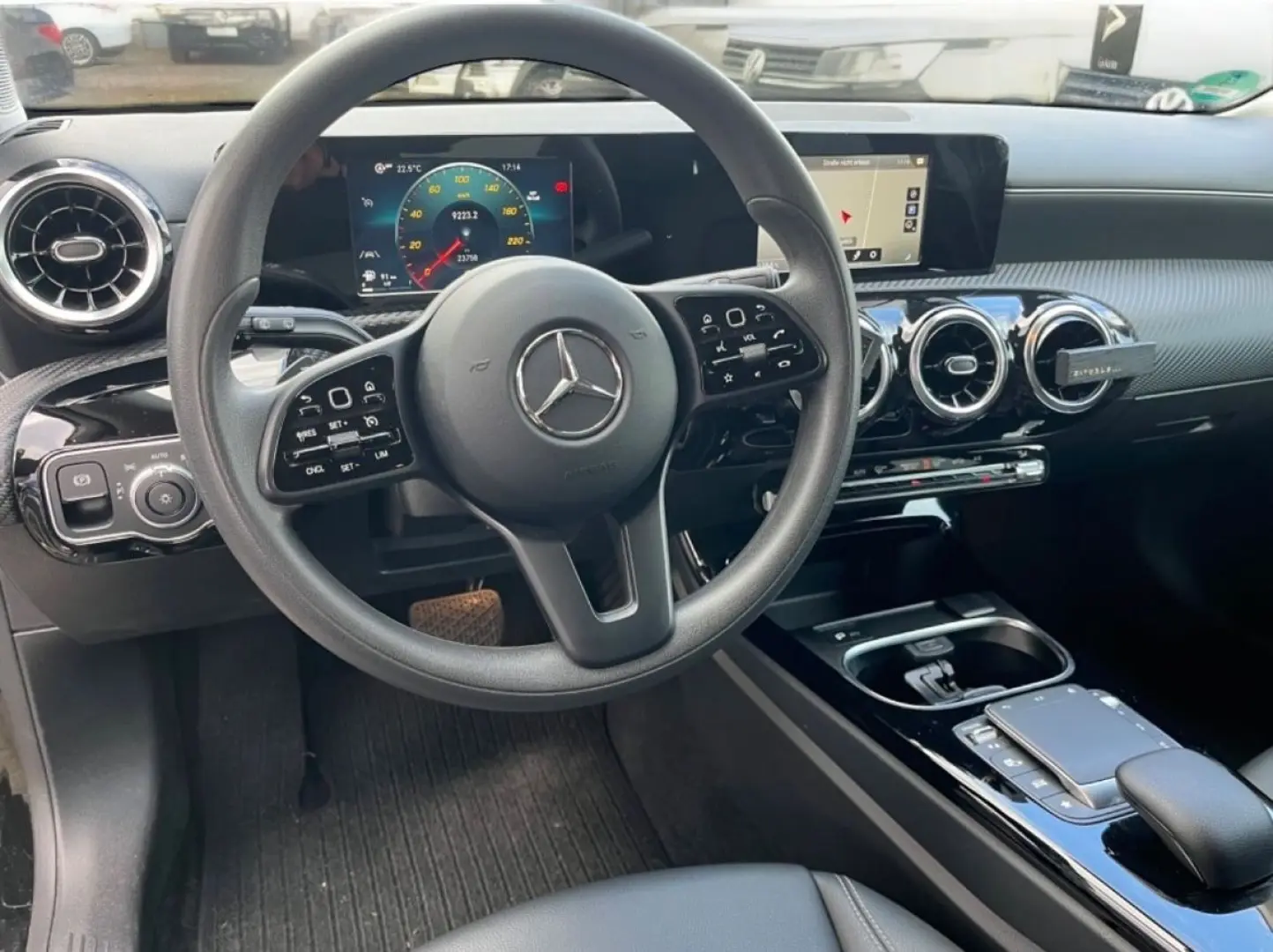 A 180 Teilleder Navi Sitzheizung PDC Tempomat