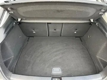 A 180 Teilleder Navi Sitzheizung PDC Tempomat