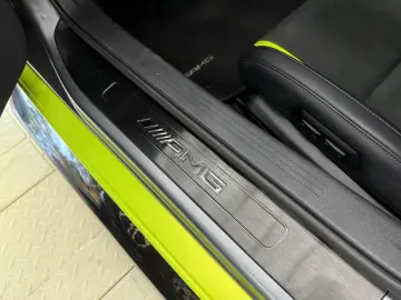 Mercedes-Benz AMG GT R Roadster