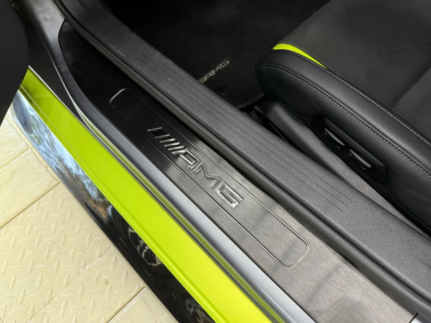 Mercedes-Benz AMG GT R Roadster