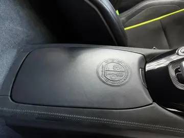 Mercedes-Benz AMG GT R Roadster