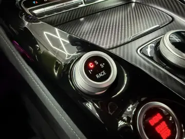 Mercedes-Benz AMG GT R Roadster