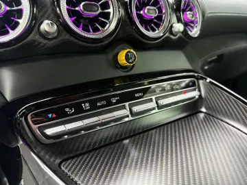 Mercedes-Benz AMG GT R Roadster