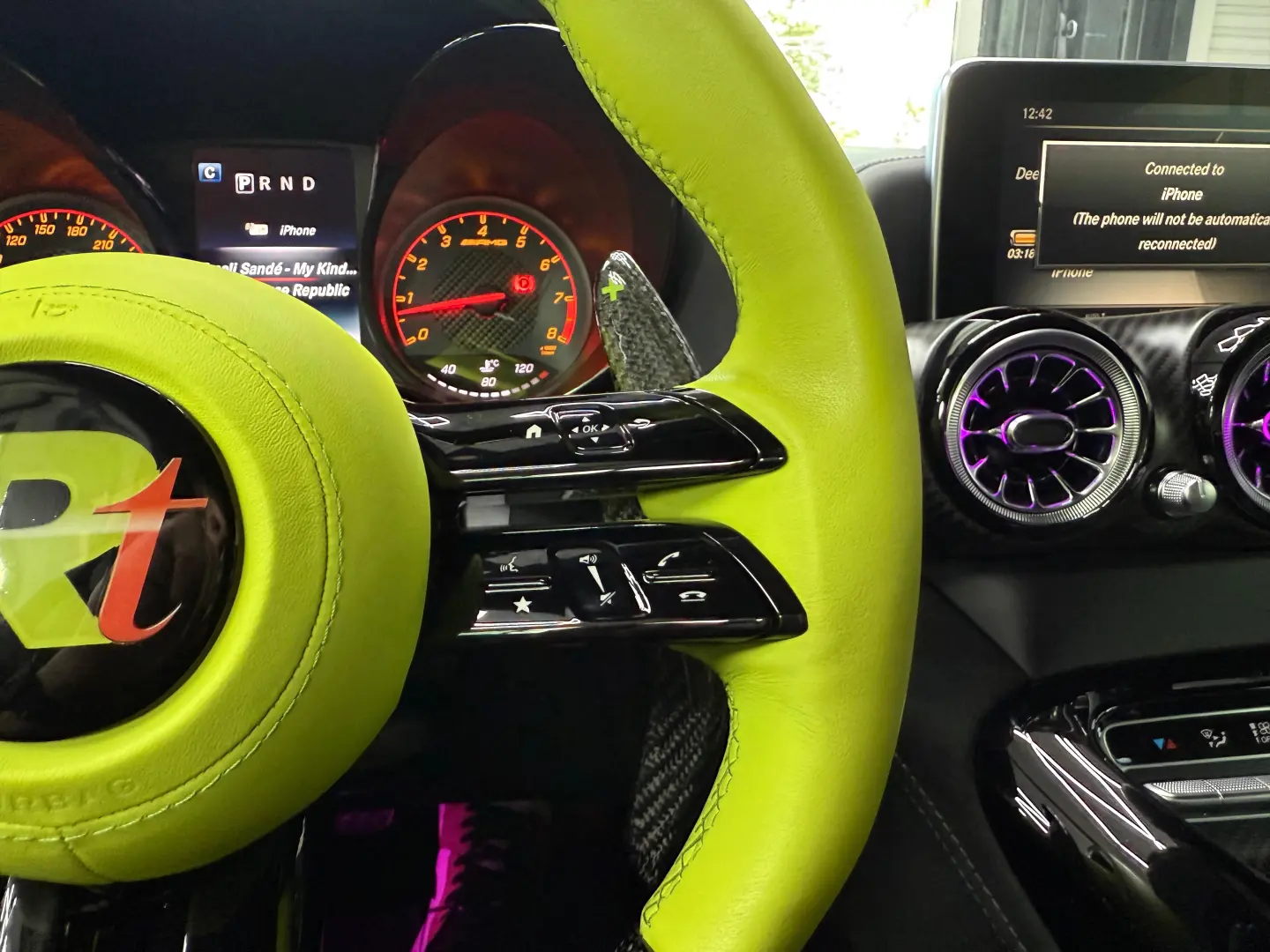 Mercedes-Benz AMG GT R Roadster