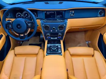ROLLS ROYCE CULLINAN MANDARIN