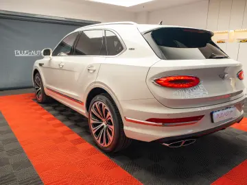 Bentley Bentayga V8 First Edition 4 Seats
