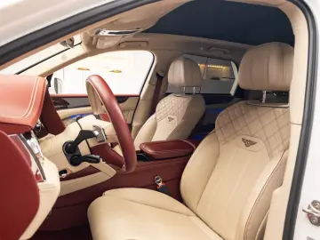 Bentley Bentayga V8 First Edition 4 Seats