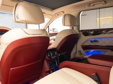 Bentley Bentayga V8 First Edition 4 Seats