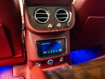 Bentley Bentayga V8 First Edition 4 Seats