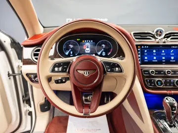 Bentley Bentayga V8 First Edition 4 Seats