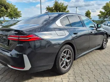 BMW 520i Limousine Sitzklima 360° HUD HiFi LEASING