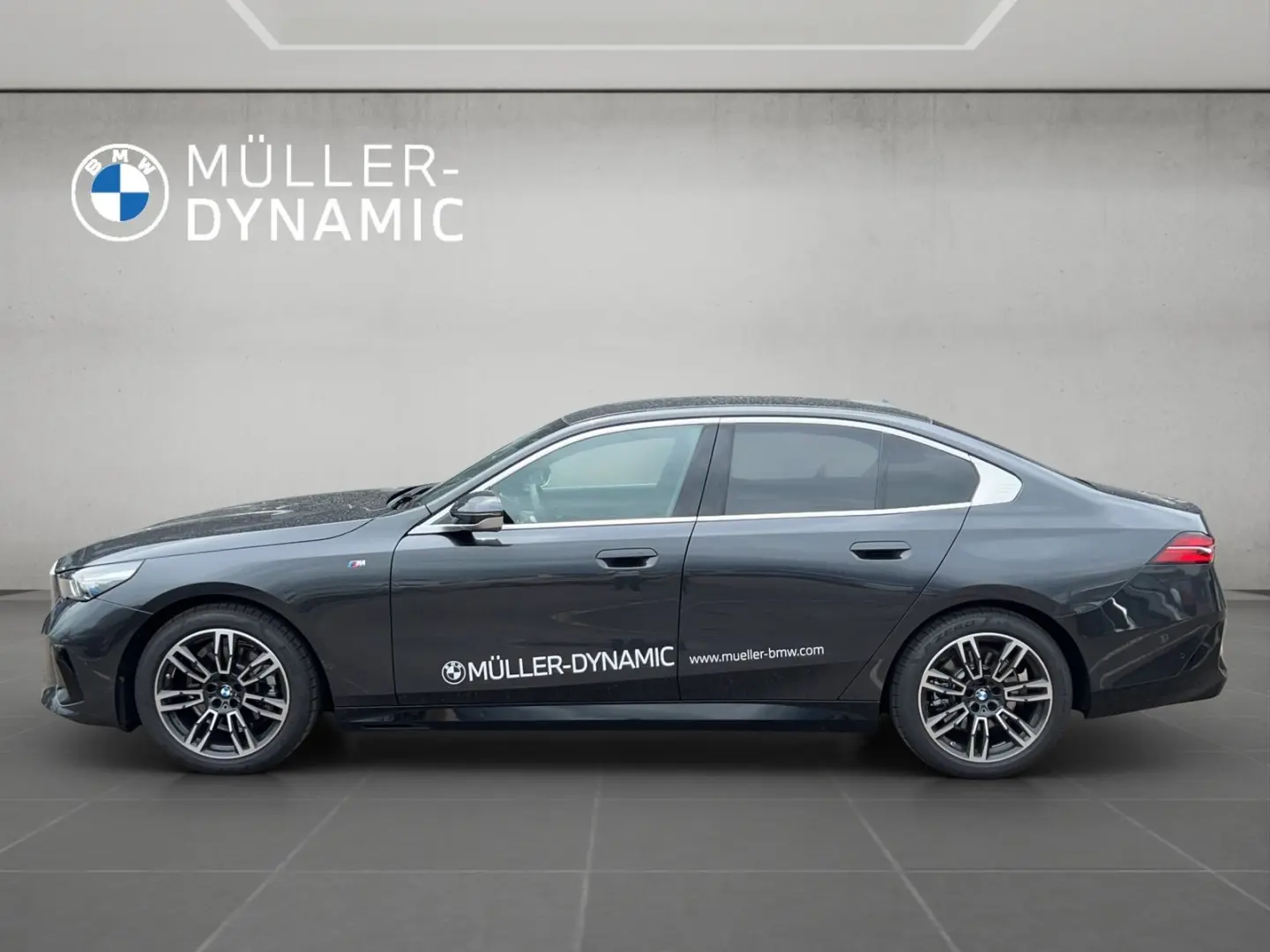 BMW 520i LIMOUSINE M SPORT LED LEASING