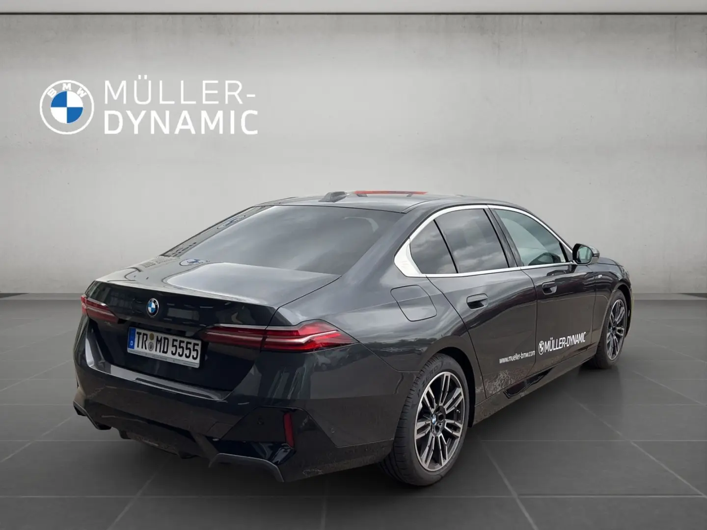 BMW 520i LIMOUSINE M SPORT LED LEASING