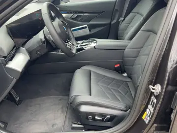 BMW 520i LIMOUSINE M SPORT LED LEASING