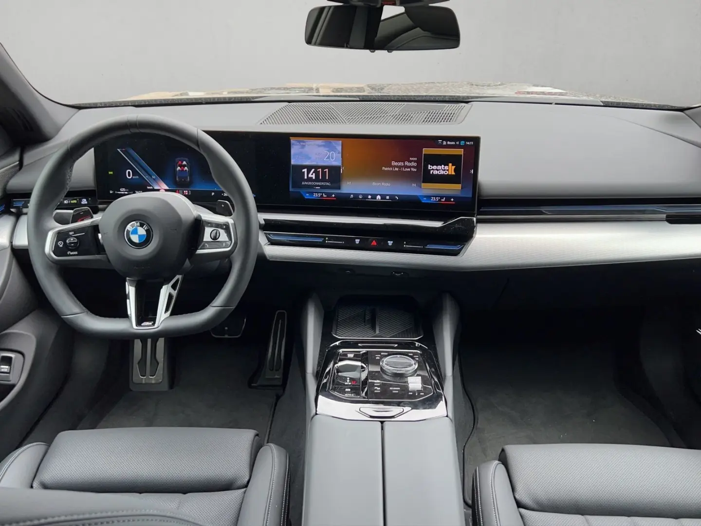 BMW 520i LIMOUSINE M SPORT LED LEASING