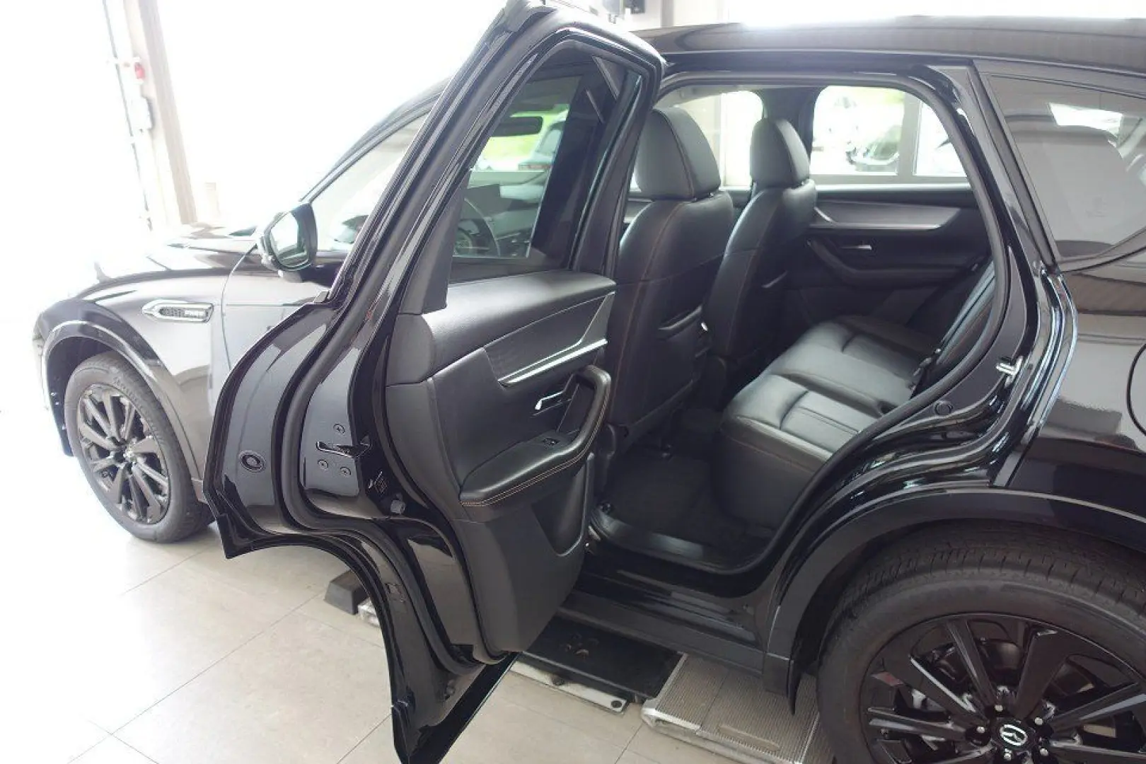 CX-60 e-SKYACTIV PHEV HOMURA CON-P DRI-P COM-P P