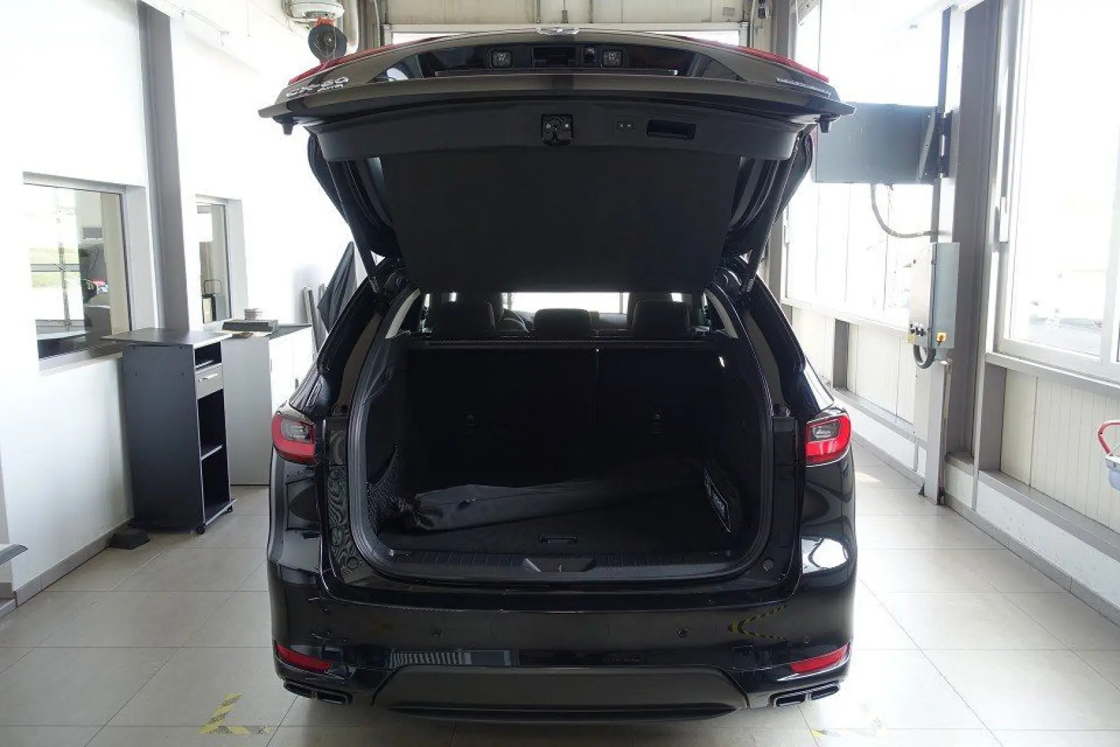 CX-60 e-SKYACTIV PHEV HOMURA CON-P DRI-P COM-P P
