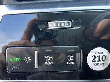 Q7 55 e qua S Line Virtual*Sound*LED*DAB*19*VZ