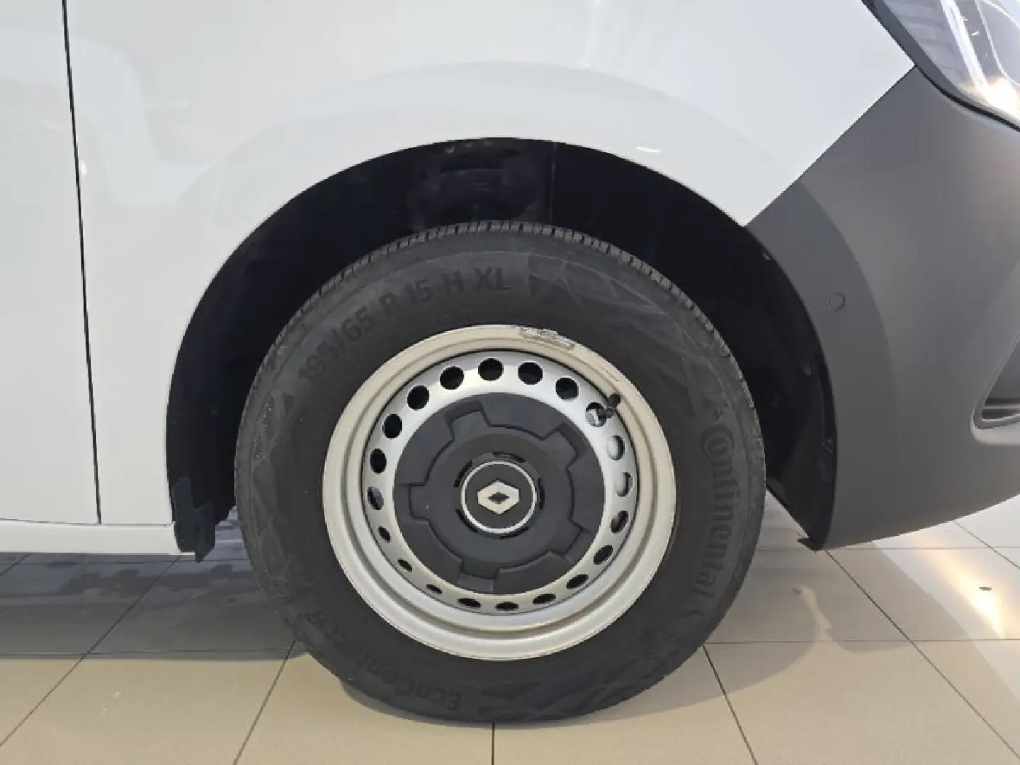 RENAULT KANGOO L1 22 kW EV44