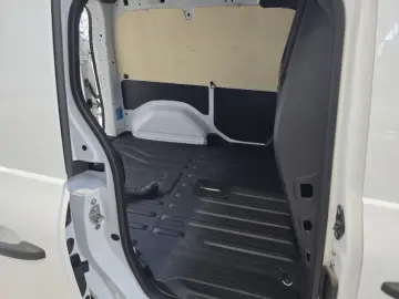 RENAULT KANGOO L1 22 kW EV44