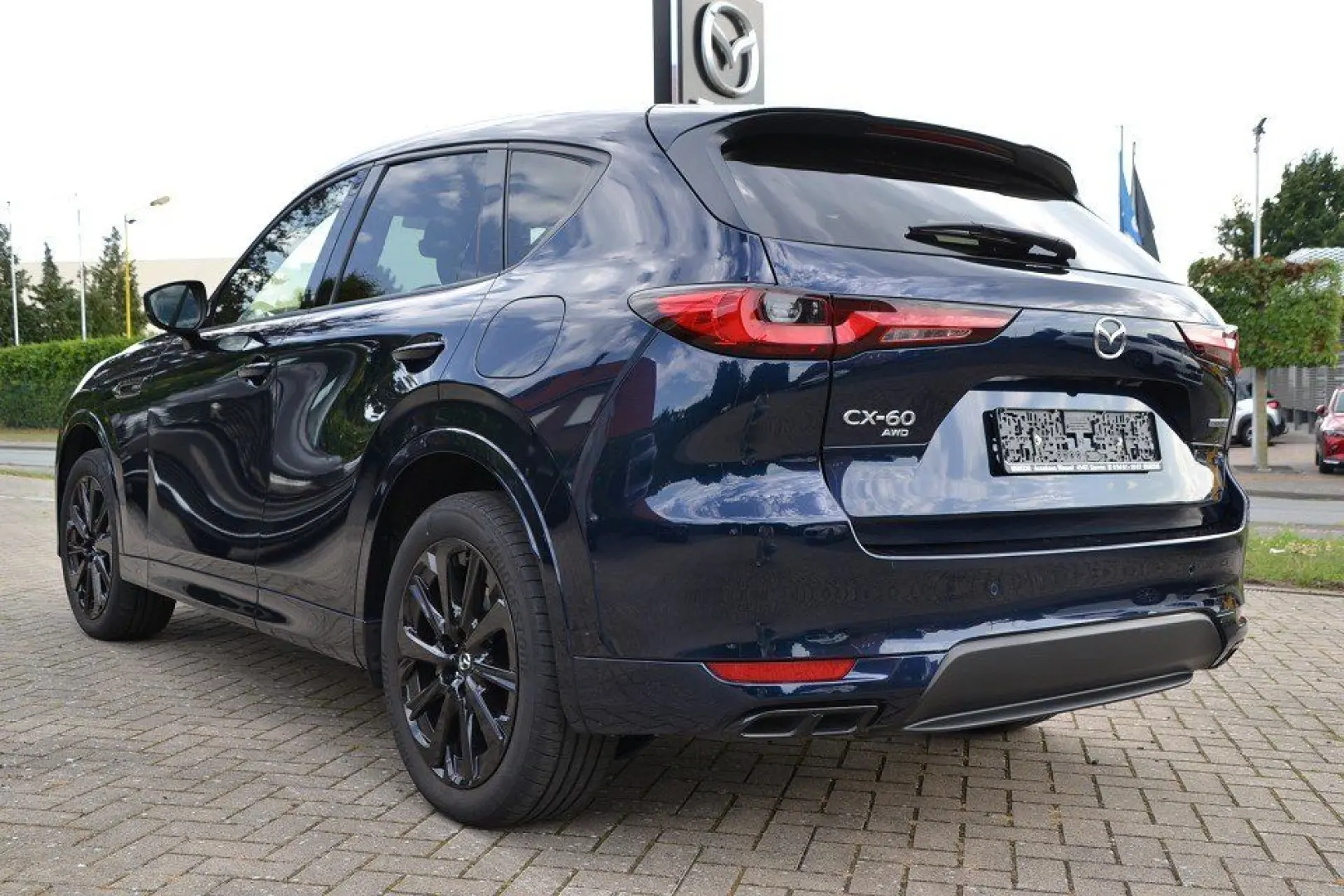CX-60 2.5 e-Skyactiv PHEV HOMURA CON-P DRI-P COM