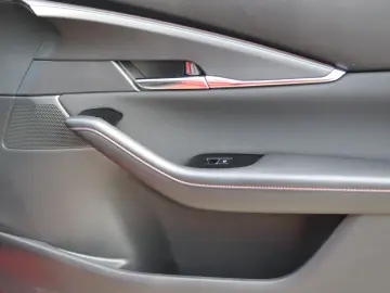 CX-30 2.0 150ps Aut. Homura ACC | CarPlay | NAVI
