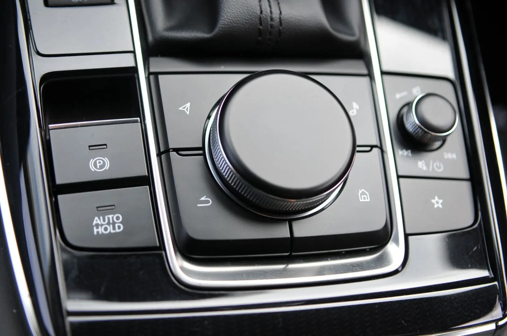 CX-30 2.0 150ps Aut. Homura ACC | CarPlay | NAVI