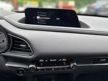 CX-30 Selection 2.0 M Hybrid Navi,LED,Kamera,HEA