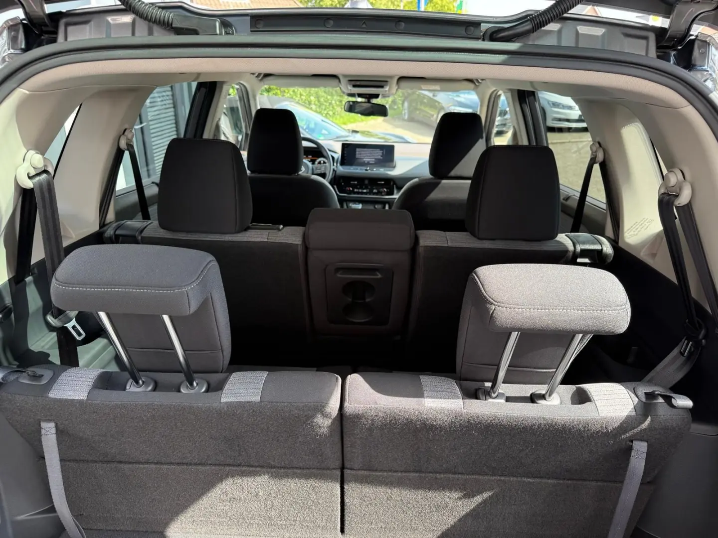 X-Trail N-Connecta 7 Sitze Navi 360° LED Apple D