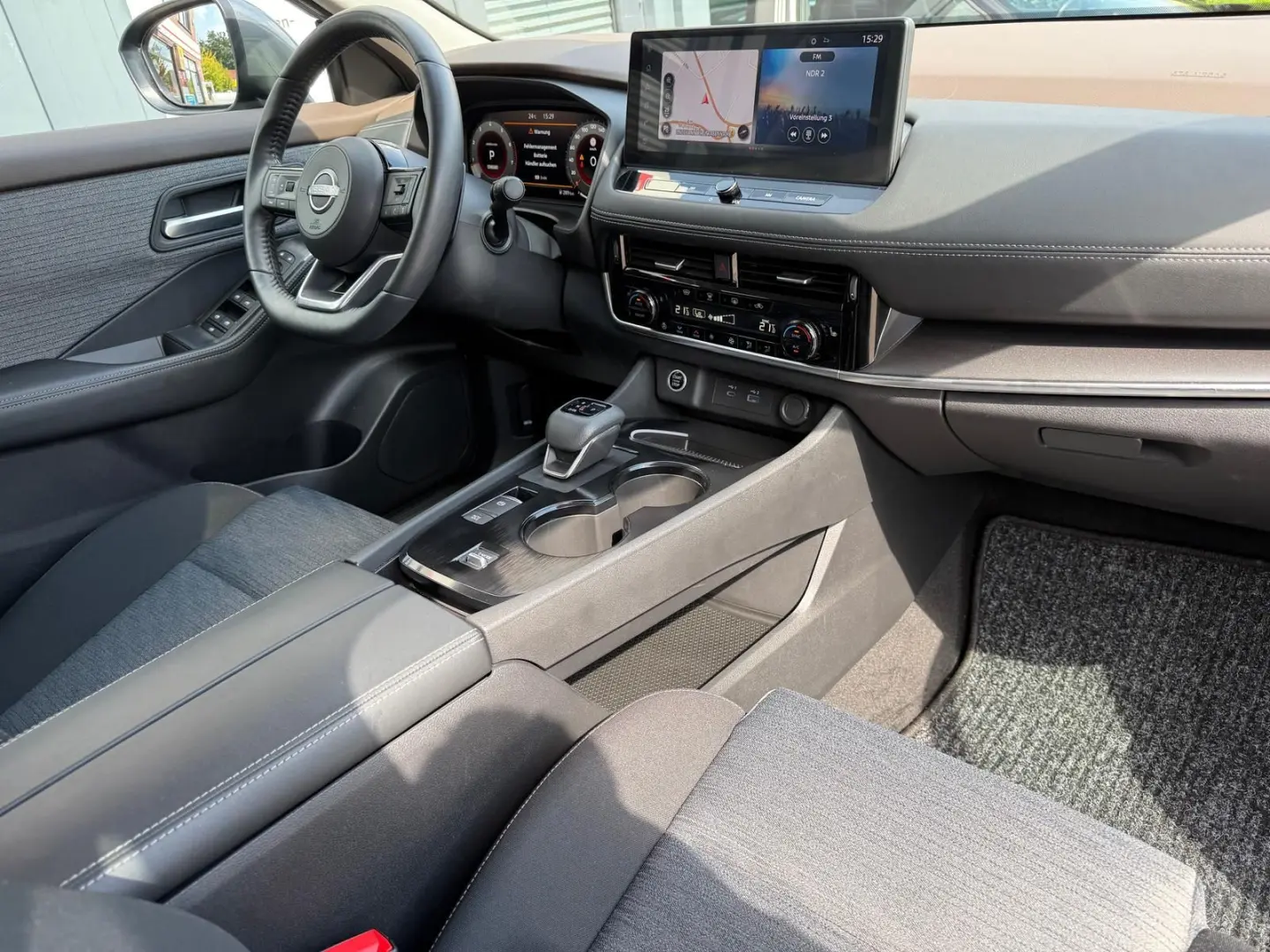 X-Trail N-Connecta 7 Sitze Navi 360° LED Apple D