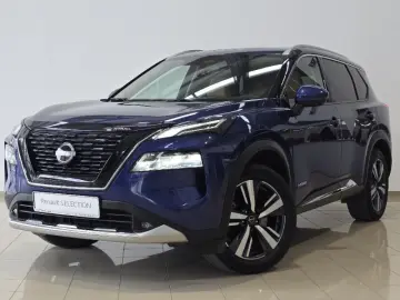 NISSAN X-TRAIL e4ORCE 211CP 4WD 7 locuri Tekna