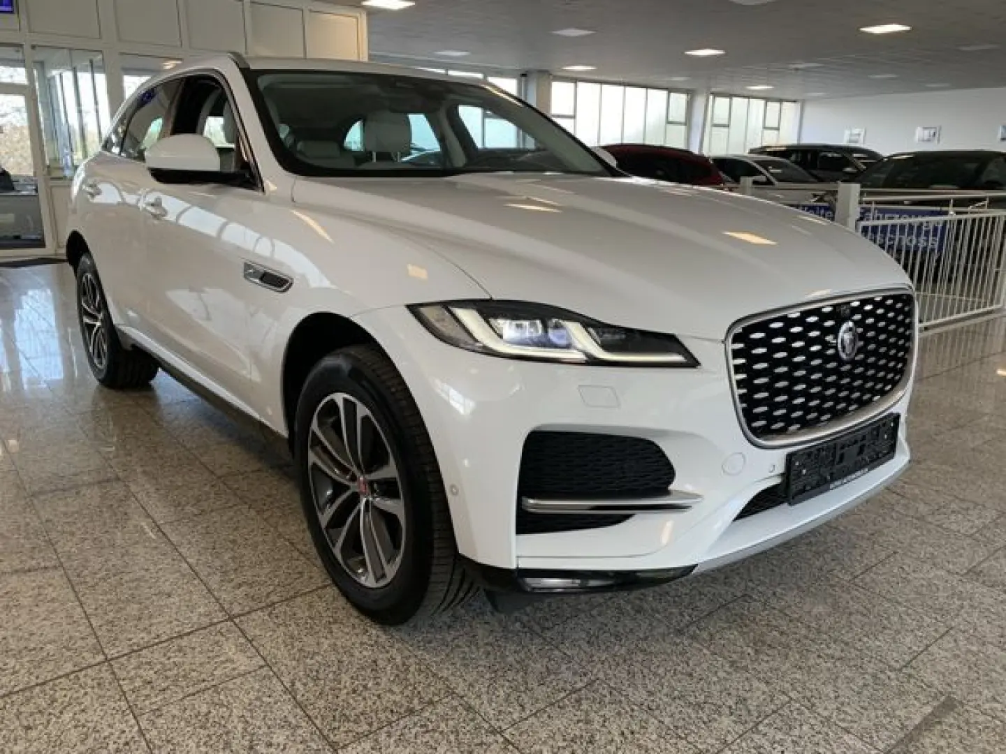 F-PACE AWD 3.0 360°KAMERA+LED+SHZ+DAB+SPURHALTE