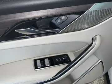 F-PACE AWD 3.0 360°KAMERA+LED+SHZ+DAB+SPURHALTE