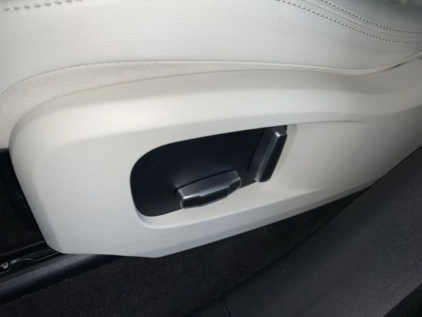 F-PACE AWD 3.0 360°KAMERA+LED+SHZ+DAB+SPURHALTE