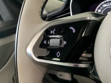 F-PACE AWD 3.0 360°KAMERA+LED+SHZ+DAB+SPURHALTE