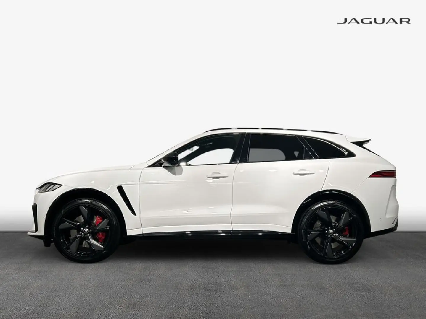 F-Pace P550 AWD SVR