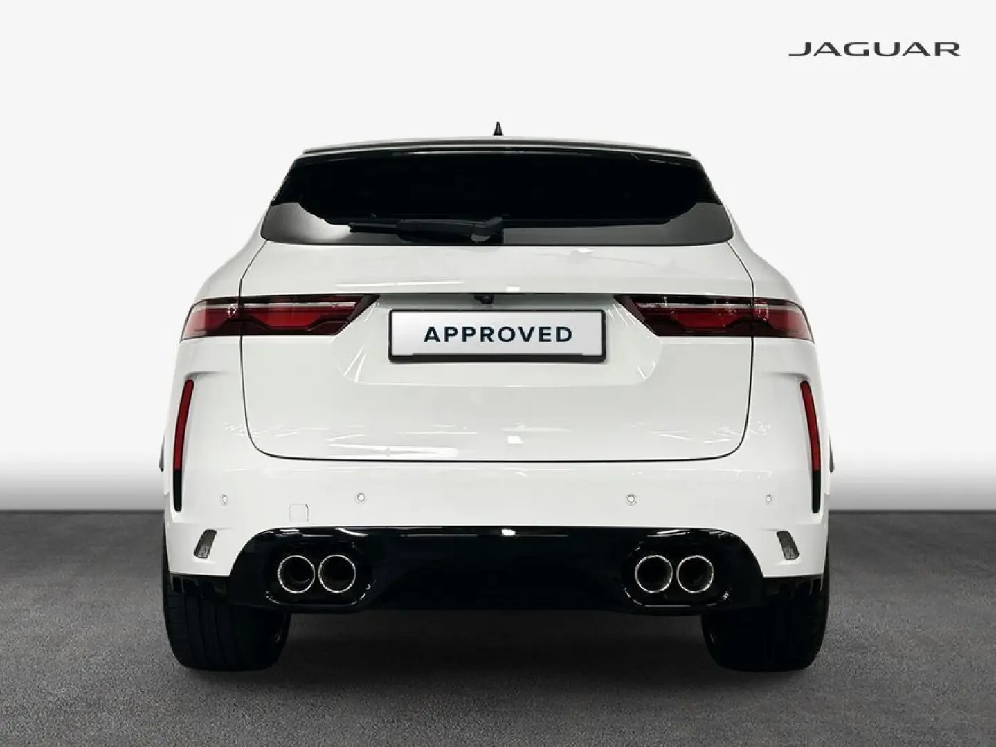 F-Pace P550 AWD SVR