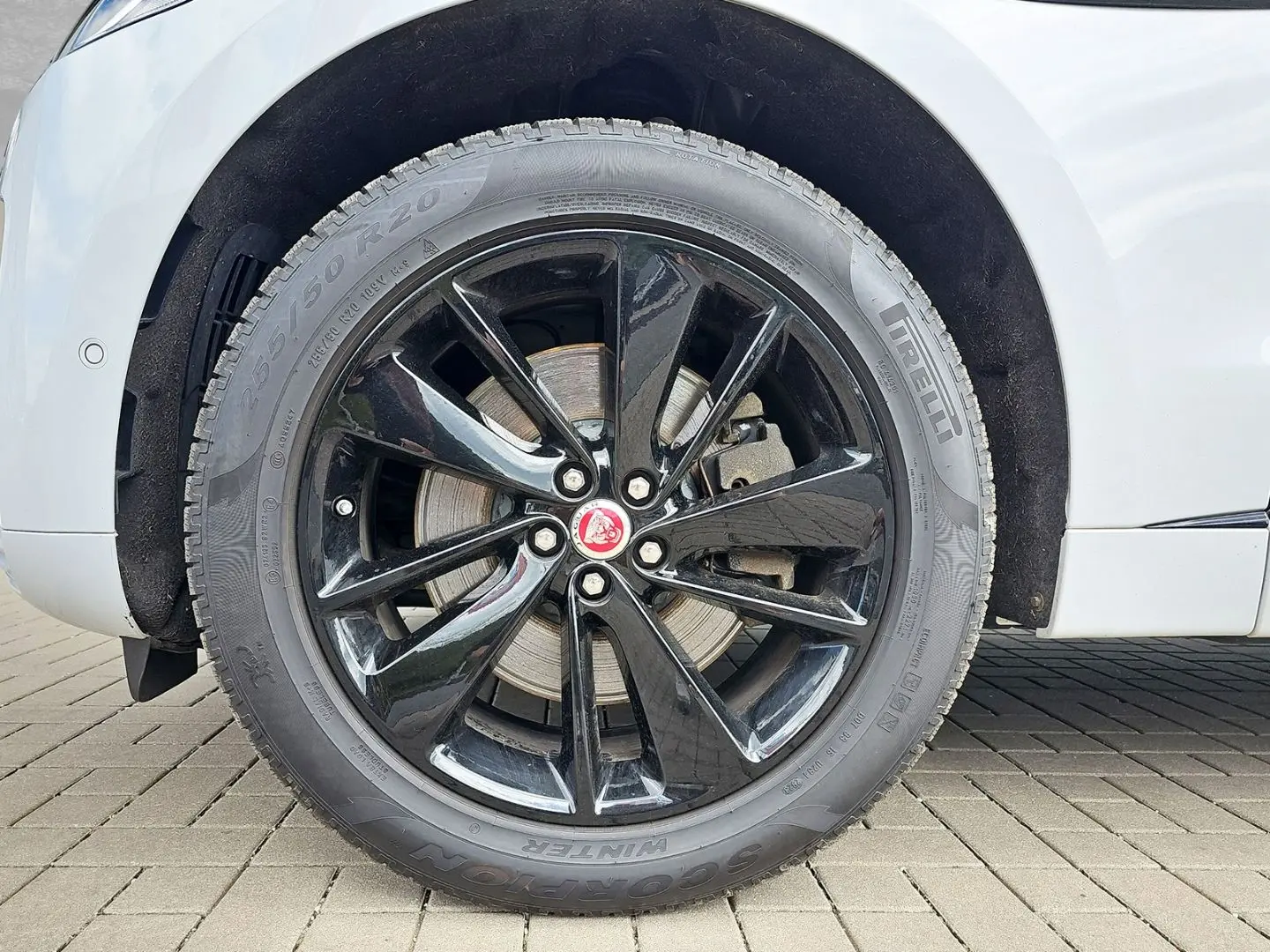 F-Pace D300 R-Dynamic SE