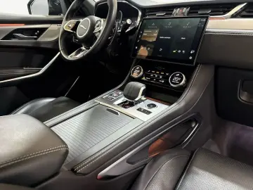 F-Pace D300 AWD R-Dynamic SE