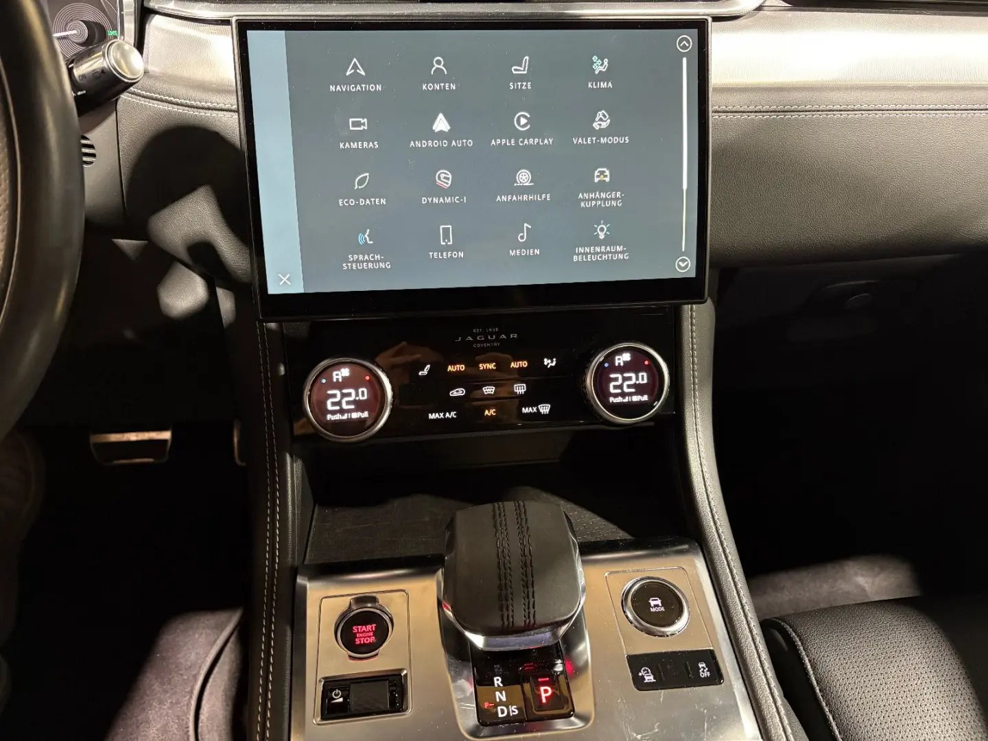 F-PACE R-Dynamic SE AWD/D300/PANO/APPLE/MEMORY/