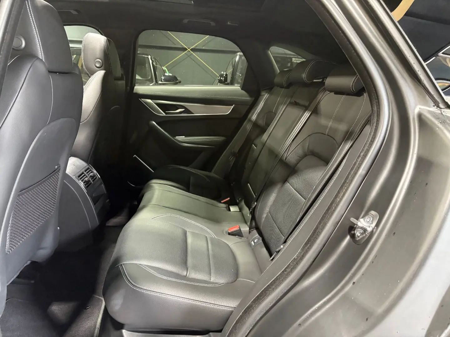 F-PACE R-Dynamic SE AWD/D300/PANO/APPLE/MEMORY/