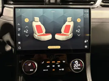 F-PACE R-Dynamic SE AWD/D300/PANO/APPLE/MEMORY/