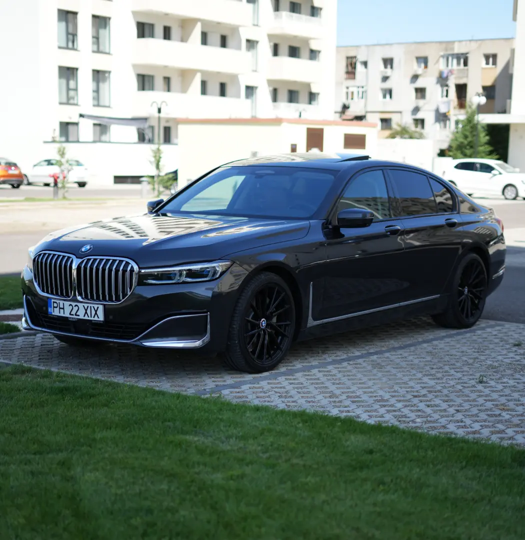 BMW 740