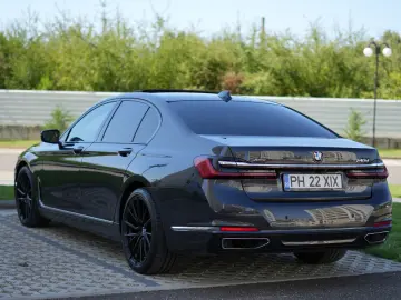 BMW 740