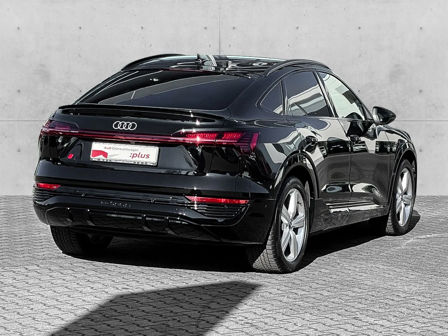 Q8 Sportback 50 S line HuD,Matrix,Optikp. e-tron