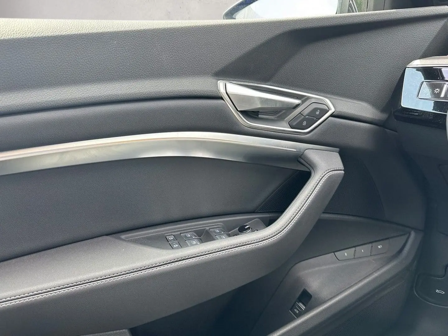 Q8 Sportback 55 e-tron quattro S line MATRIX*HUD
