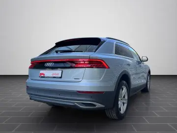 Q8 55 TFSI quattro 250(340) kW(PS) tiptronic