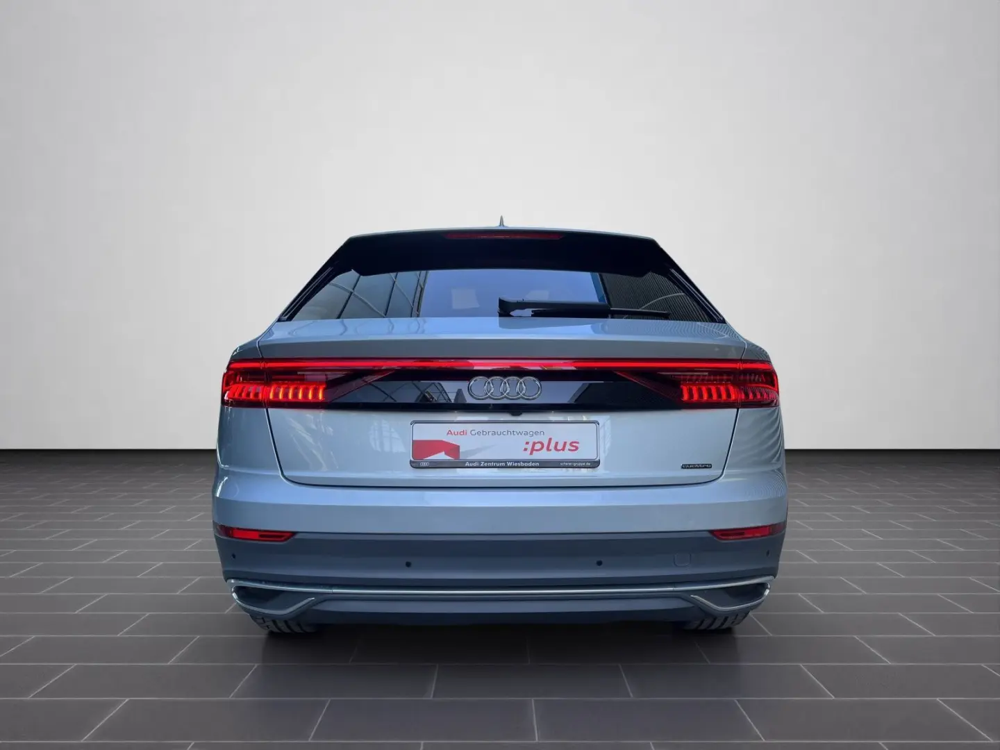 Q8 55 TFSI quattro 250(340) kW(PS) tiptronic