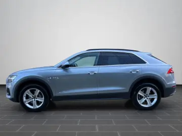 Q8 55 TFSI quattro 250(340) kW(PS) tiptronic